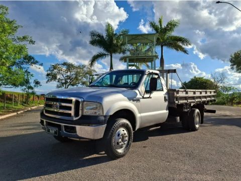 Ford F 4000 2011