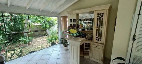 Casa à venda com 3 suítes em rua sem saída no Morro das Pedras, Florianópolis/SC