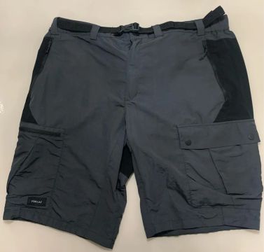 Bermuda Trekking Ajustável Forclaz DECATHLON Tamanho 48-50
