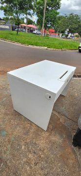 mesa escritório MDF bem resistente - entrego 
