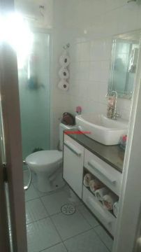 Apartamento em Cambuci
