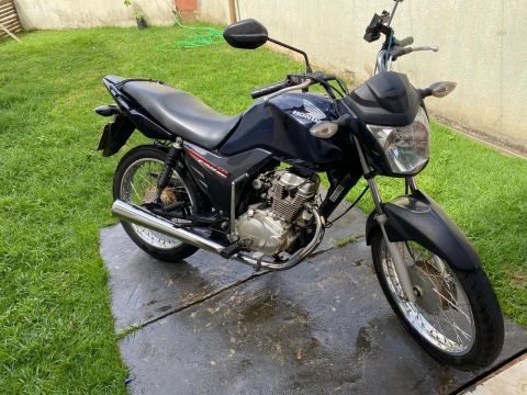Honda CG 125 Fan - impecável