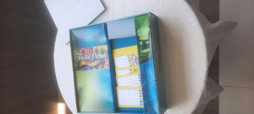Jogo TRIVIAL PURSUIT