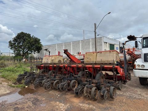 Peças usadas Plantadeira Jumil