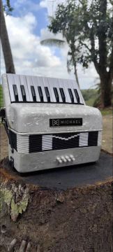 Sanfona Michael 8 baixos novíssima
