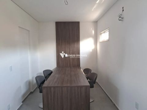 Sala comercial mobiliada para aluguel no Bairro Ininga