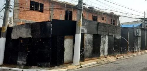 sobrado com 3 dormitórios, 1 suíte, 2 vagas, churrasqueira