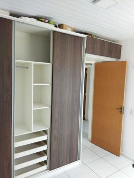 Alugo Apartamento no Village Leste III
