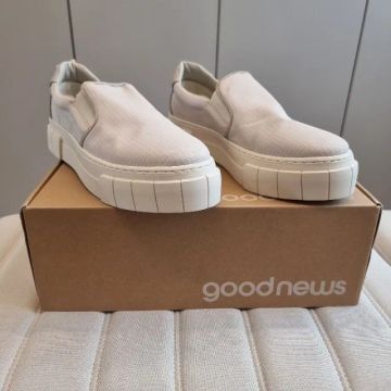 Tênis Yess slip on chunky Good News, tamanho 42 made in portugal R$ 490