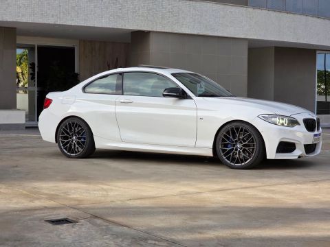 BMW M235i 2015