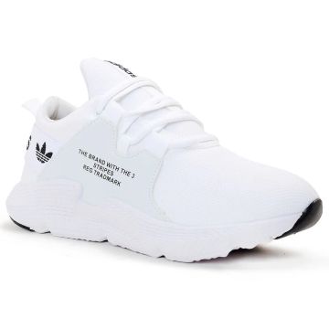 Tênis adidas 