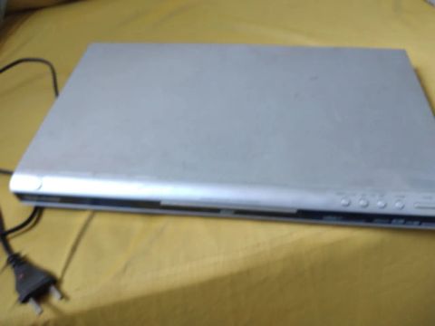 DVD modelo antigo funcionando perfeitamente gradiente 