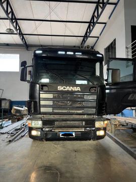 Caminhão Scania