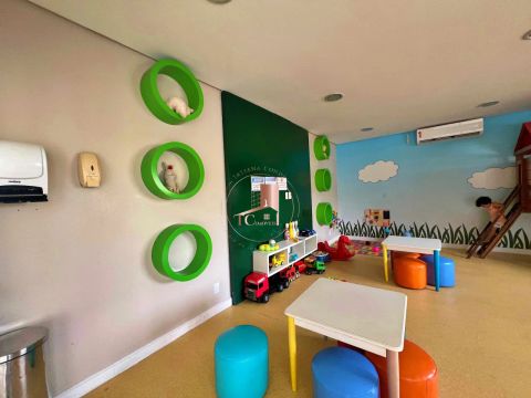 Apartamento com 2 Quartos Mobiliado