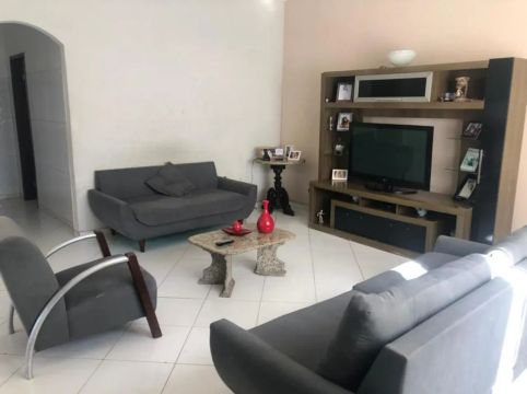 Casa em Rua Miguel Gustavo - Brotas - Salvador/BA