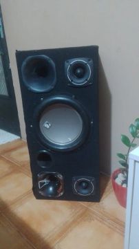 Caixa de Som Subwoofer 12 Polegadas