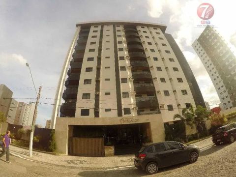 Apartamento em Avenida Umbuzeiro - Manaíra - João Pessoa/PB