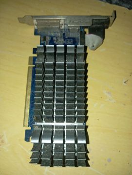 Placa de Vídeo ASUS GeForce (para retirada de peças)