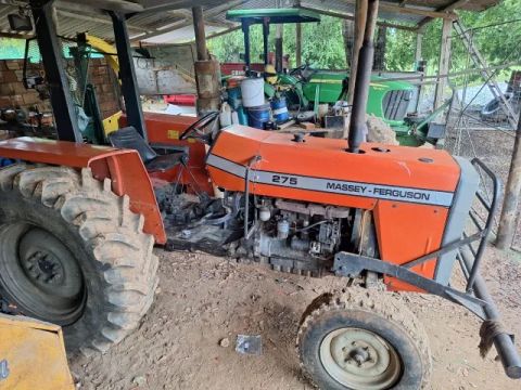 Trator Massey Ferguson 275 Ano 1998 com Carreta - Ótimo Estado