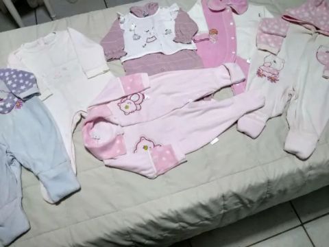 Lote com 6 macacões 6 meses