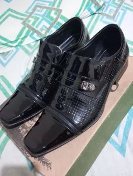 Sapato social jota pé semi novo 