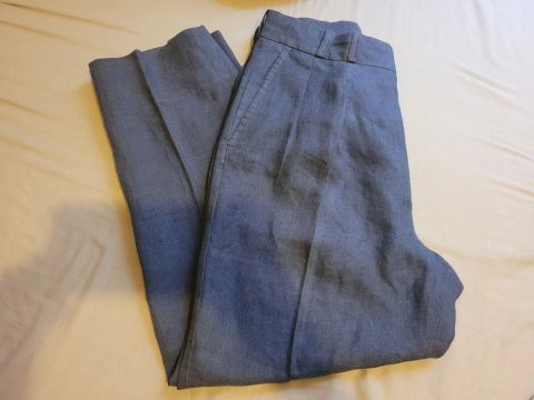 Calça social em linho chumbo 