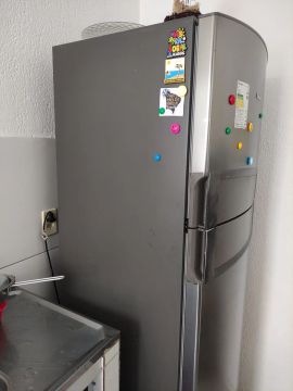 Vendo geladeira consul