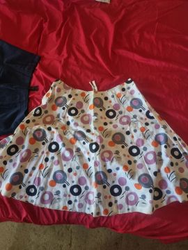 Saia preço de bazar 