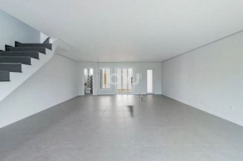 Casa em condomínio 3 dormitórios, condomínio Villa Amalfi, bairro Hípica, Porto Alegre