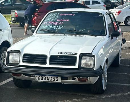 Chevette 82 AP 1.8 injetado a álcool 