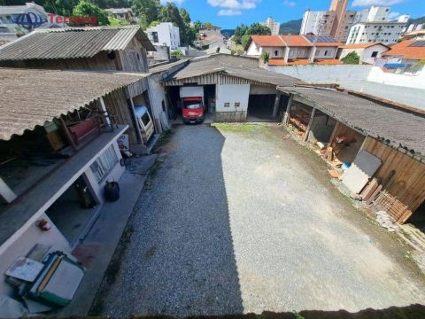 Terreno Comercial 2.750m² tx 60% Ocupação (Agua Verde) - Blumenau/sc