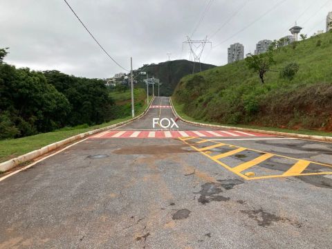 Lote a venda no Condomínio Vila Castela