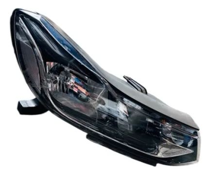 Farol Direito Chevrolet Tracker Lt 2017 À 2019 Detalhe 