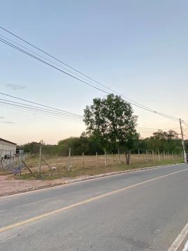 Terreno de esquina, vista Br 010, plano, em Manguinhos