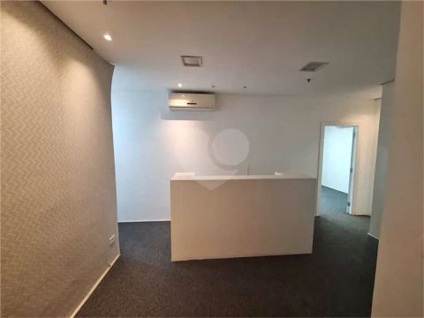 Salas à venda ou para locação em Vila Olímpia - SP