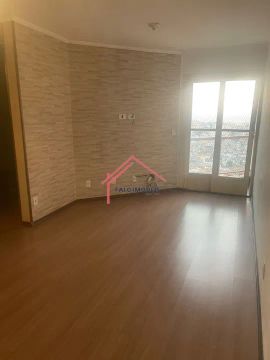 Apartamento de 2 Dormitórios na Padroeira, Osasco-SP: 2 Quartos, 1 Sala, 1 Banheiro e 1 Va