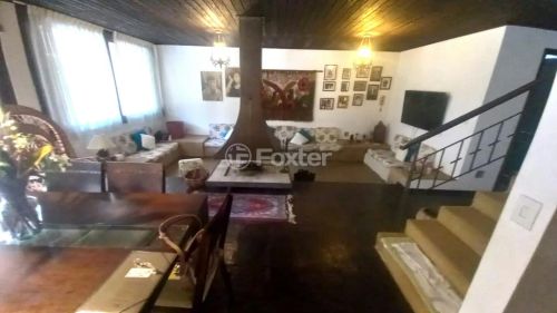 Casa à venda Rua Araponga, Chácara das Pedras - Porto Alegre