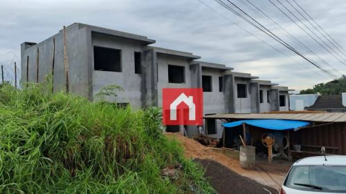 Sobrado com 2 dormitórios à venda, 80 m² por R$ 287.500,00 - Olarias - Lajeado/RS