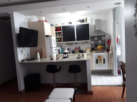 Apartamento com 3 dormitórios para alugar, 70 m² por R$ 3.300,00/mês - Monte Castelo - SJC