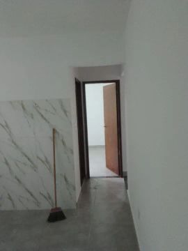 Aluga se casa no bairro granjas Betânia.