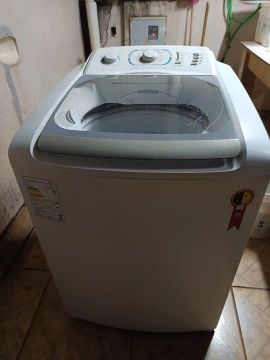 VENDE MAQUINA ELETROLUX 15 KG 