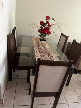 Mesa 6 cadeiras 
