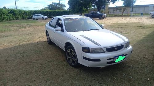 Nissan Máxima 3.0 v6  vendo ou troco   valor  30 mil