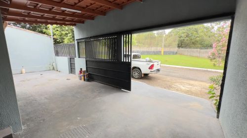Casa com 2 quartos a venda no condomínio na Regaio Noroeste próx. Jd Curitiba 