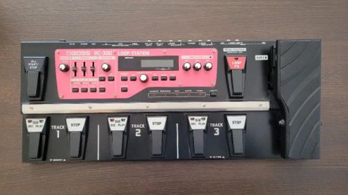 Pedal Loop 3 canais BOSS RC-300