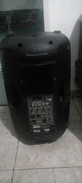 Caixa de Som Amplificada