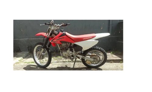 CRF 230 à venda - Excelente estado!