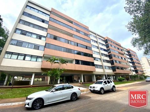 BLOCO I - ESPAÇOSO - ANDAR ALTO - VAZADO - MEIO DE QUADRA