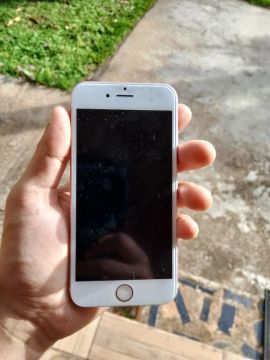 iPhone 6s 64GB (conserto)