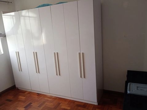 Guarda-Roupas de 8 Portas Branco